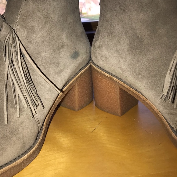 Ugg boots - Picture 7 of 7